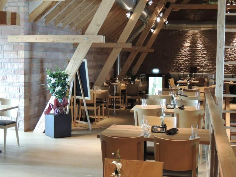 Sutter'S Landhaus Hotel Gensingen Esterno foto